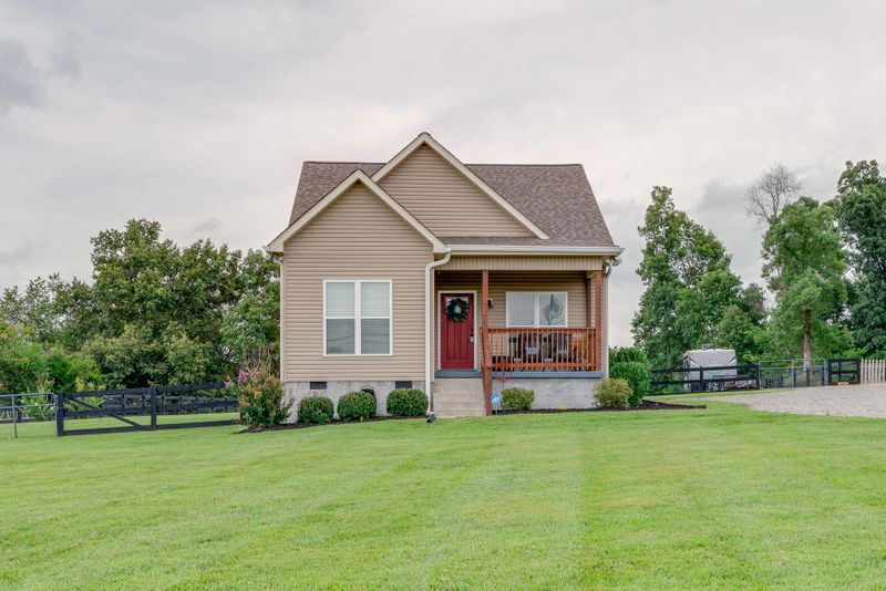 3232 Highway 76, Cottontown, TN 37048
