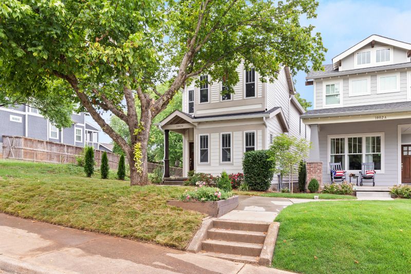 1002 Caldwell Ave #B, Nashville, TN 37204