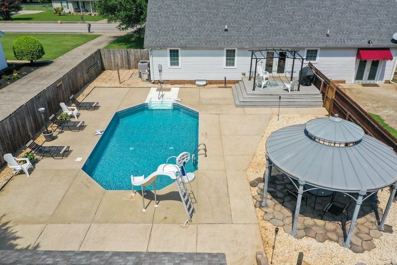 1319 Cason Trl, Murfreesboro, TN 37128