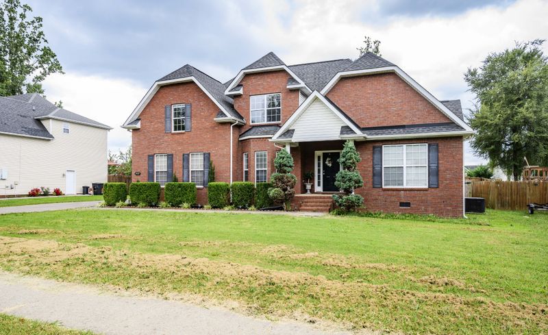 3437 Leslie Ln, Murfreesboro, TN 37128