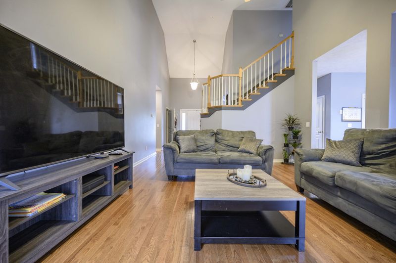 3437 Leslie Ln, Murfreesboro, TN 37128