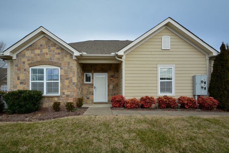 2329 Bridgeway St, Murfreesboro, TN 37128