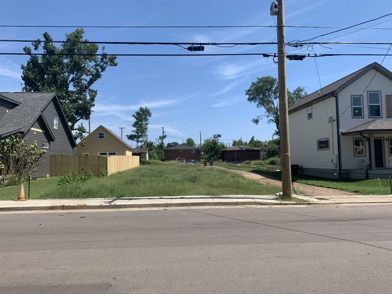 1526 23rd Ave N, Nashville, TN 37208