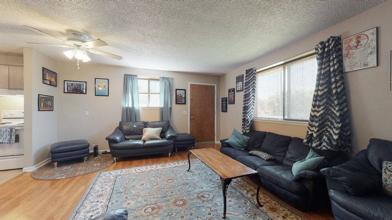1709 Lawncrest Dr, Nashville, TN 37210