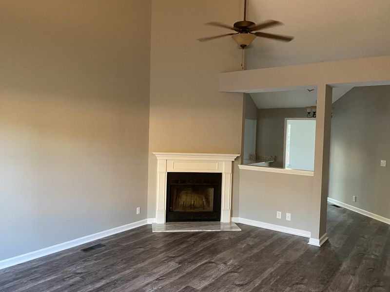 113 Oak Leaf Ct, Hendersonville, TN 37075