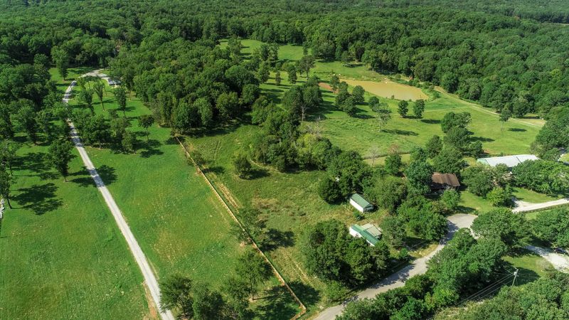 6825 Hendrix Rd, College Grove, TN 37046