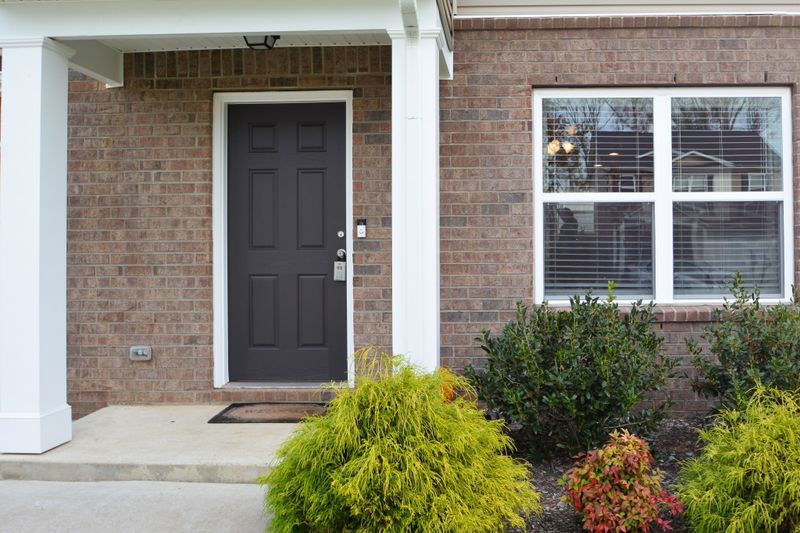 3717 Pitchers Ln, Murfreesboro, TN 37128