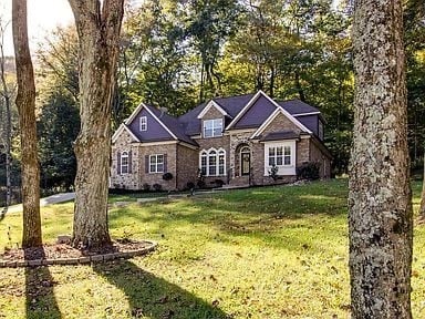 7452 Magnolia Valley Dr, Eagleville, TN 37060