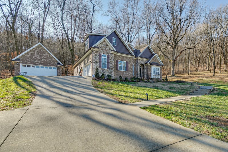 7452 Magnolia Valley Dr, Eagleville, TN 37060