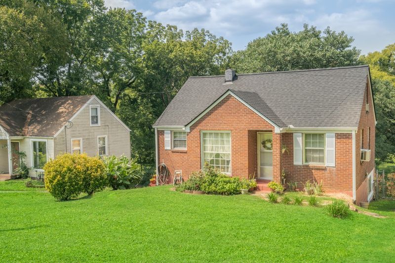 1209 Saturn Dr, Nashville, TN 37217