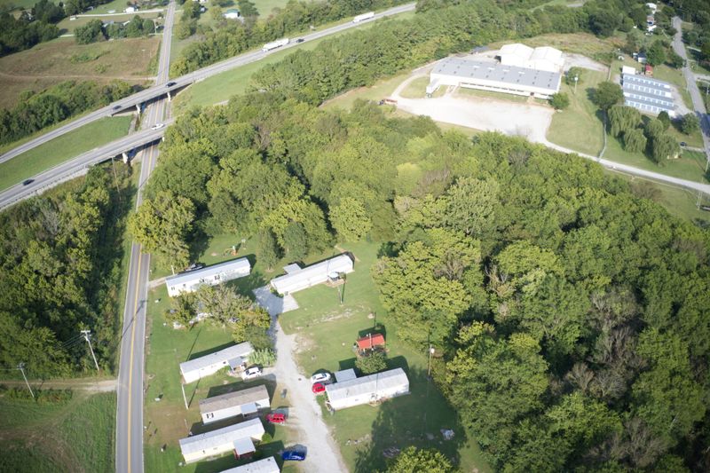 147 Main St E, Gordonsville, TN 38563