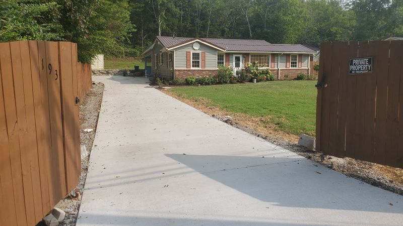 193 Old Carters Creek Pike, Franklin, TN 37064