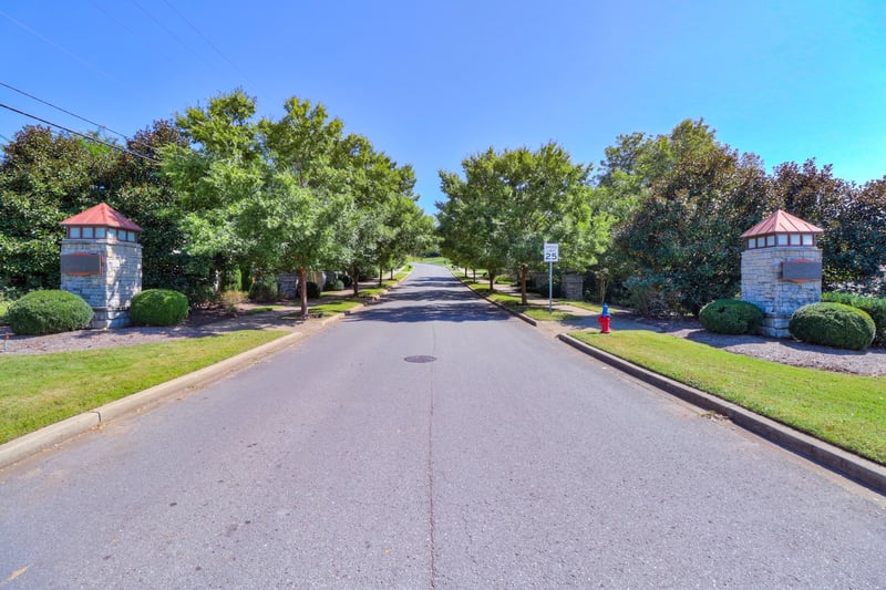 123 Copper Creek Dr, Goodlettsville, TN 37072