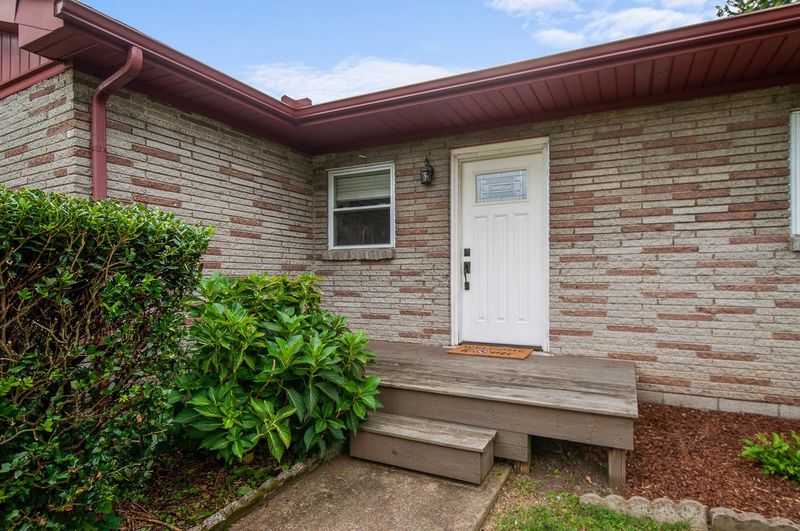 1014 Mitchell Rd, Nashville, TN 37206