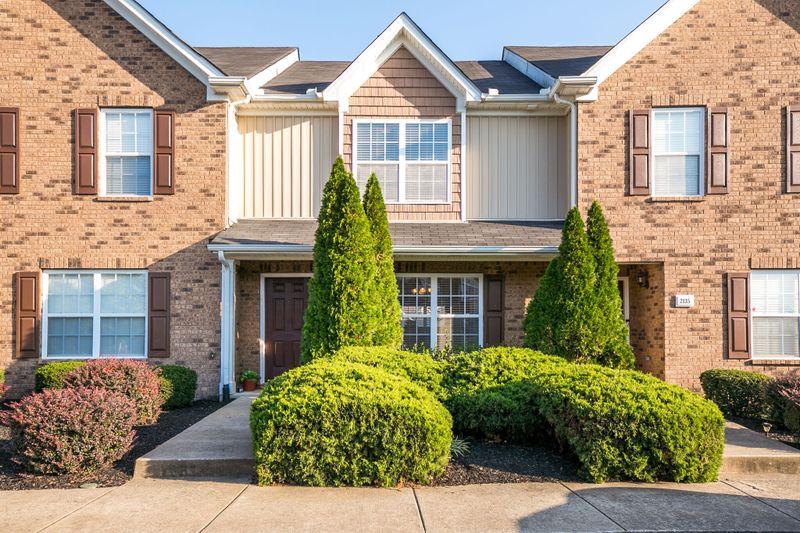 2133 Victory Gallop Ln, Murfreesboro, TN 37128
