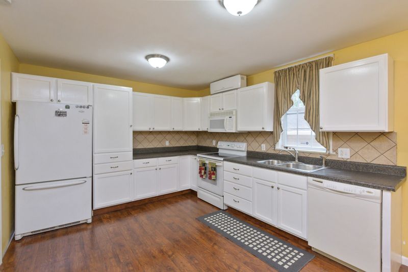330 Cherry St, Madison, TN 37115