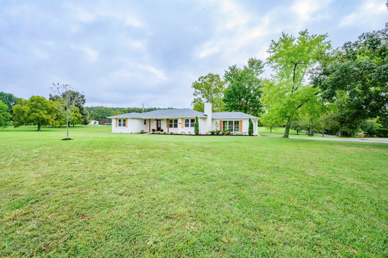 1839 Chapel Hill Pike, Eagleville, TN 37060