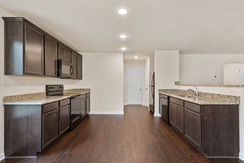 219 Renwick Dr, La Vergne, TN 37086