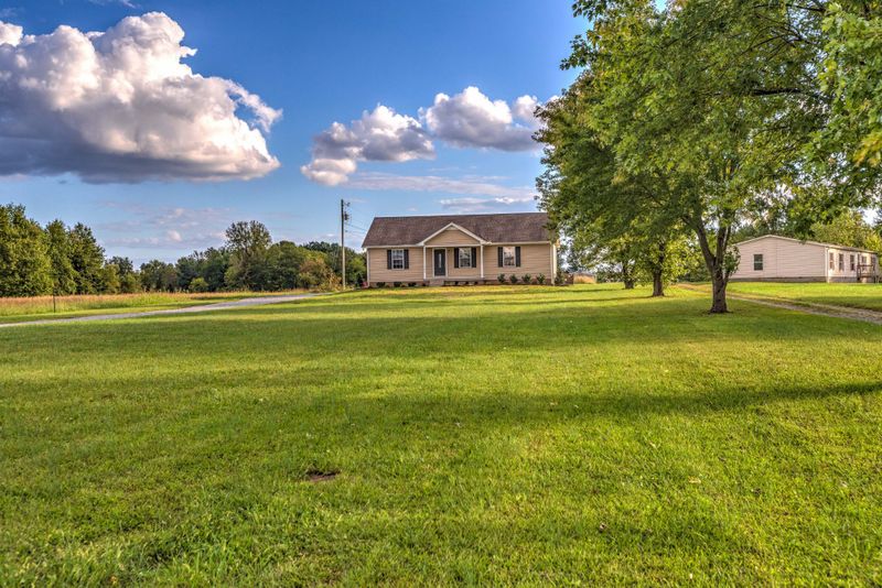 180 Shaub Rd, Portland, TN 37148