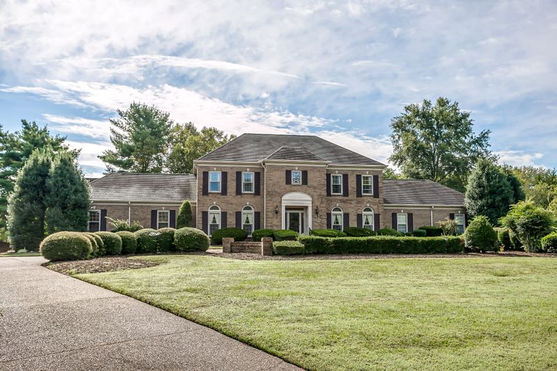 508 Martingale Ct, Brentwood, TN 37027