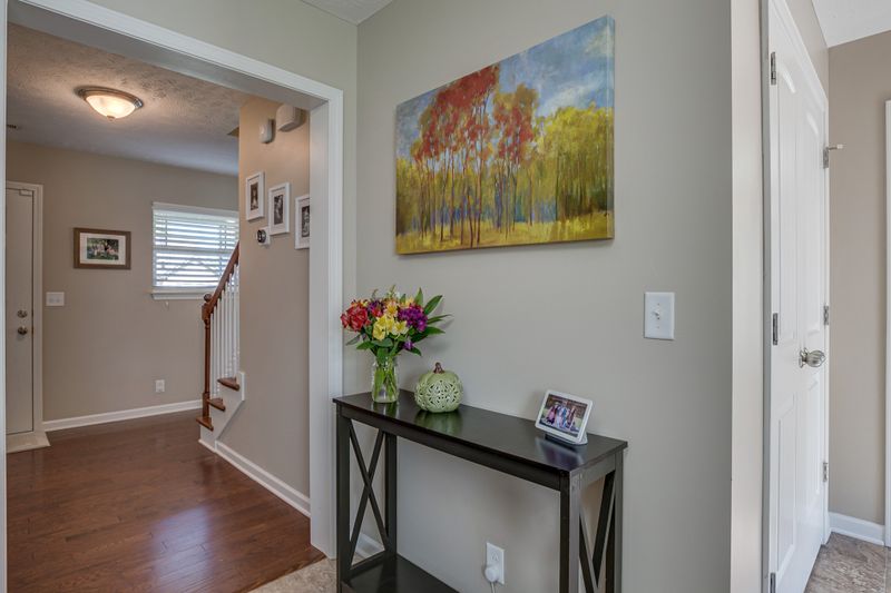 1117 Halverson Dr, Murfreesboro, TN 37128