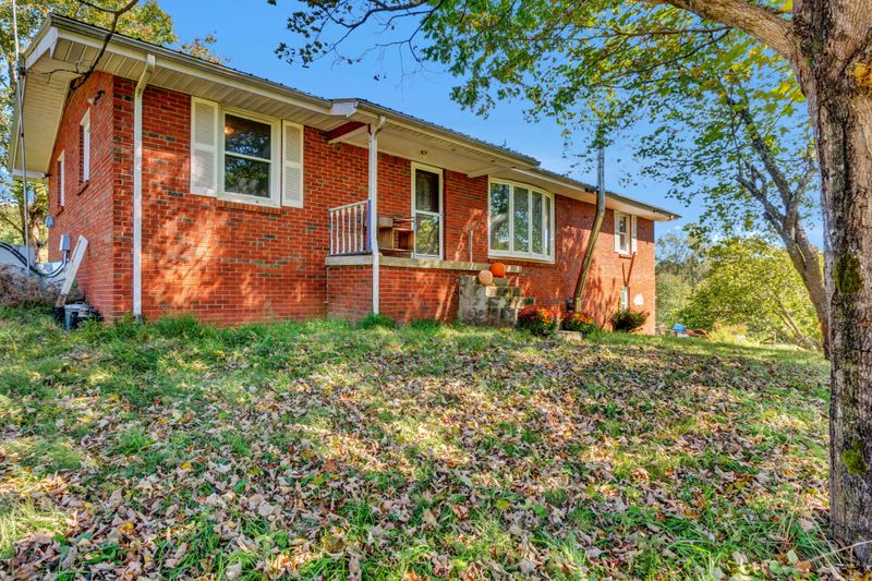 591 Will Bell Rd, Dickson, TN 37055