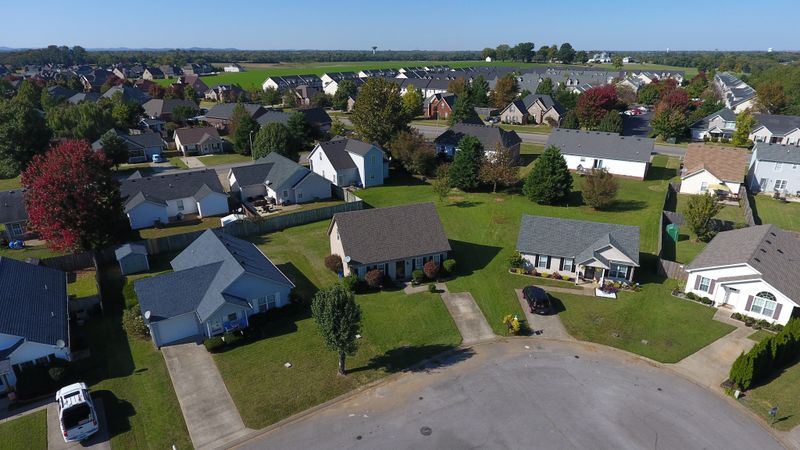 2702 Painted Pony Dr, Murfreesboro, TN 37128