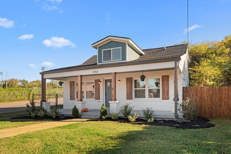 2703 Morena St, Nashville, TN 37208