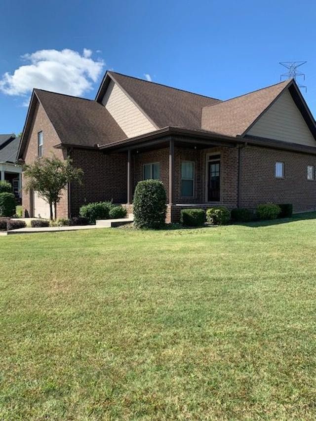 929 Westbrook Dr, Gallatin, TN 37066