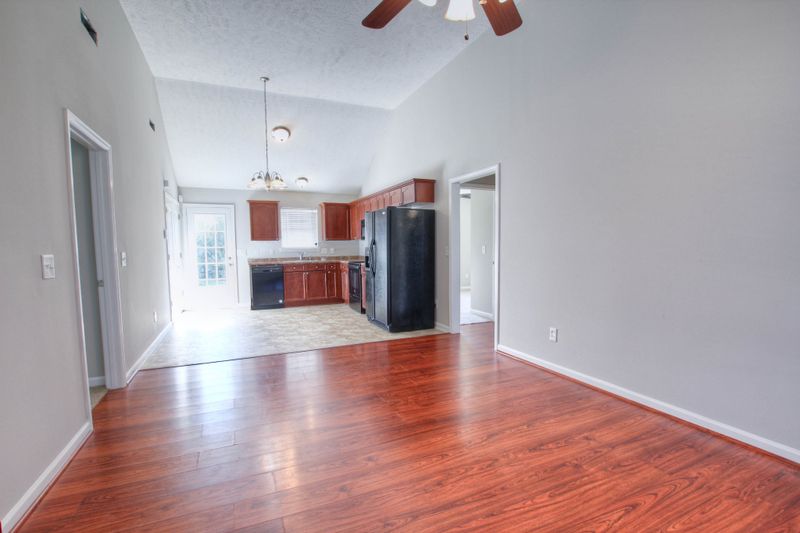 622 Whitewater Ln, Murfreesboro, TN 37129
