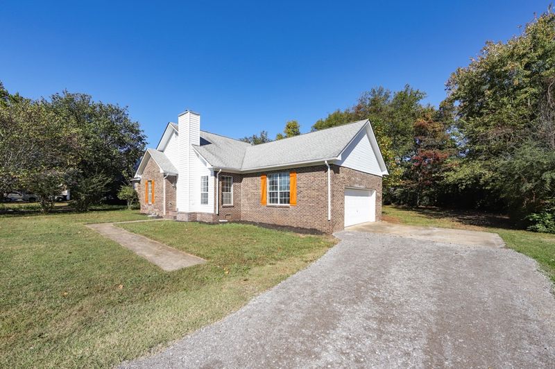 2362 Miranda Dr, Murfreesboro, TN 37129