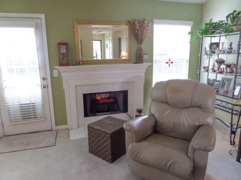 824 Lavergne Ln, La Vergne, TN 37086