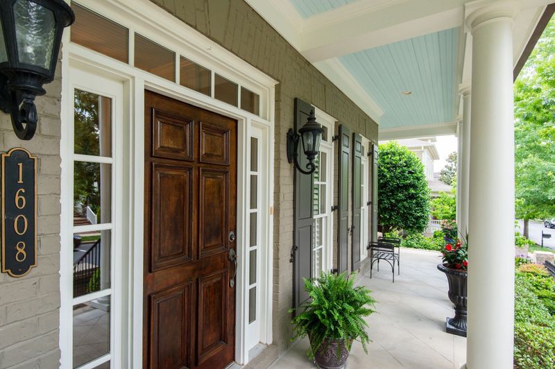 1608 Cooper Creek Ln, Franklin, TN 37064