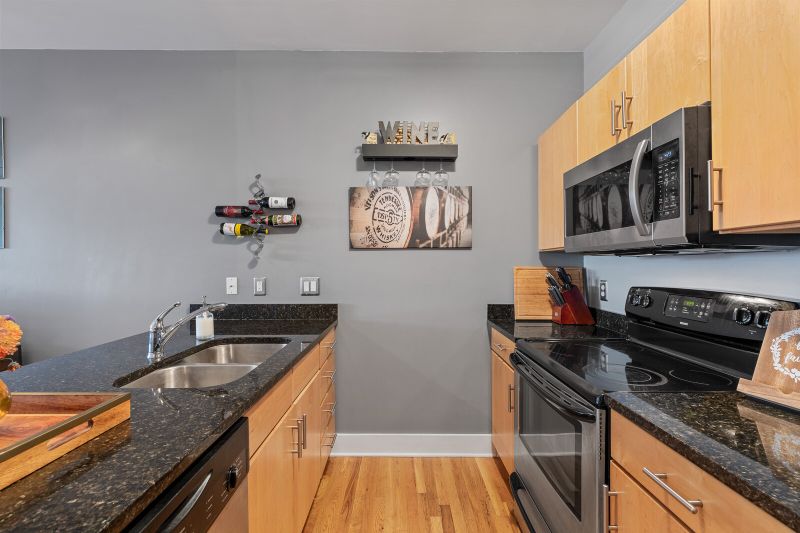 817 3rd Ave N #307, Nashville, TN 37201