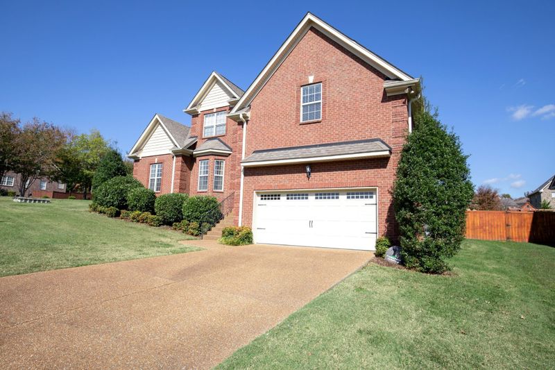 101 E Ridgeview Tc, Hendersonville, TN 37075