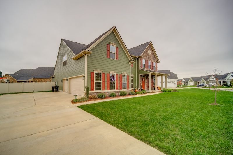 2615 Pepper Branch Dr, Murfreesboro, TN 37128