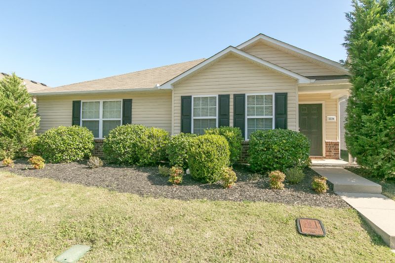 3234 Blaze Dr, Murfreesboro, TN 37128