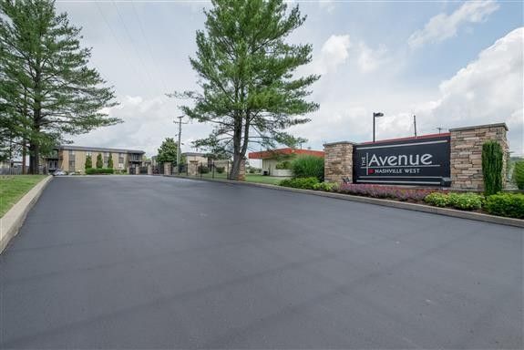 6680 Charlotte Pike #C8, Nashville, TN 37209