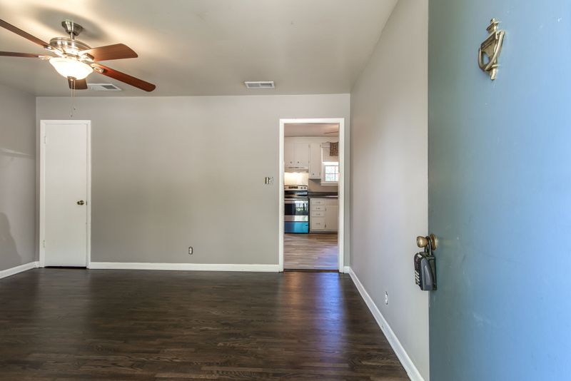 647 Hicks Rd, Nashville, TN 37221
