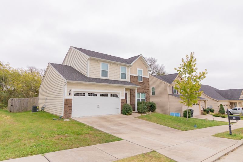336 Parmley Ln, Nashville, TN 37207