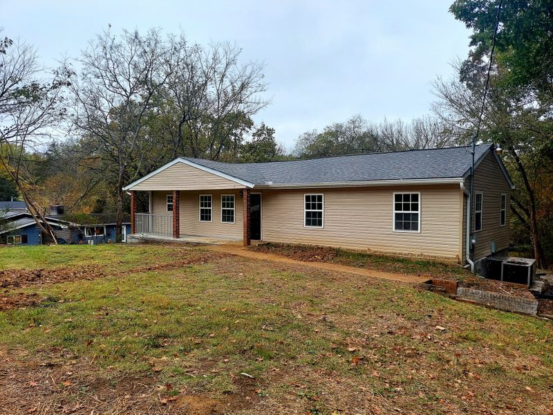 697 Noel Dr, Mount Juliet, TN 37122