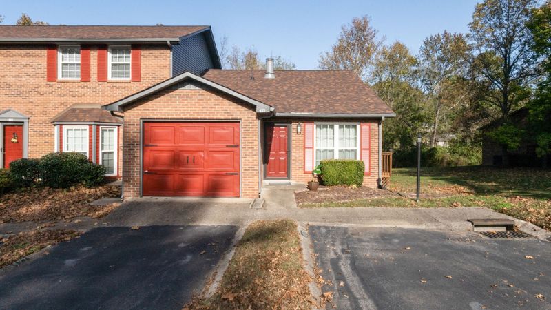 427 Hickory Glade Dr, Antioch, TN 37013