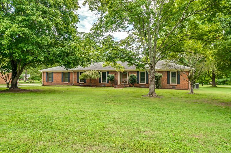 7609 Indian Springs Dr, Nashville, TN 37221