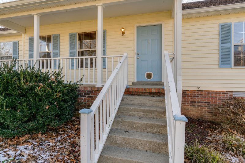 302 Timberlake Dr, Springfield, TN 37172