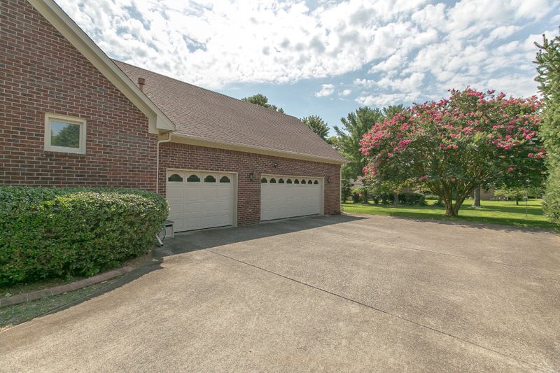 311 Westchester Ct, Murfreesboro, TN 37129