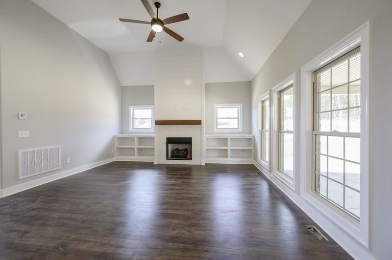 2908 Miramar Ct, Murfreesboro, TN 37129