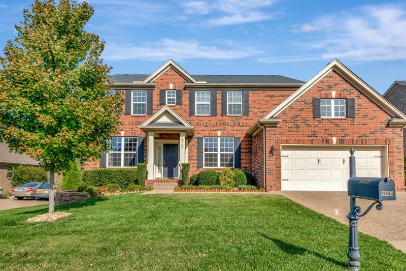 3109 Oxford Dr, Mount Juliet, TN 37122