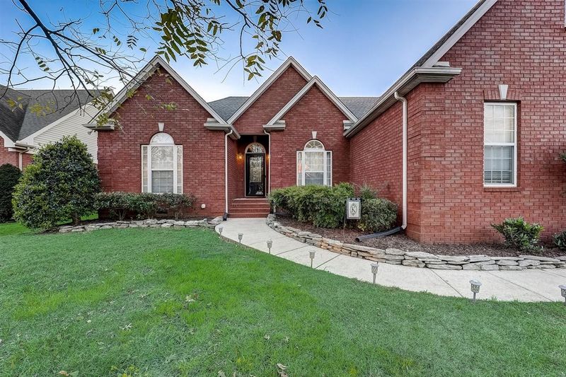 2920 Wolves Trl, Murfreesboro, TN 37127