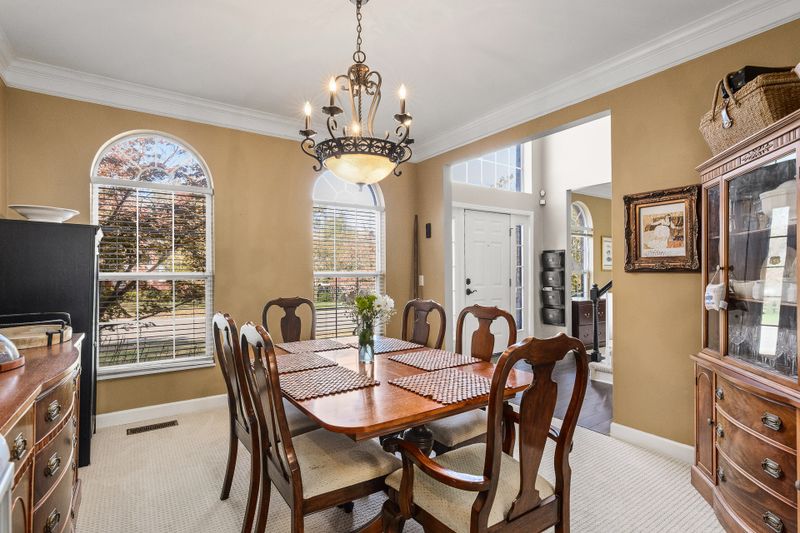 709 Vauxhall Dr, Nashville, TN 37221