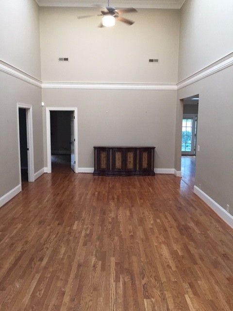 16 Redbud Dr, Nashville, TN 37215